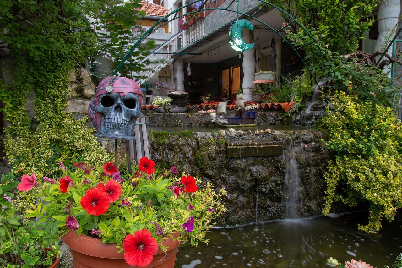 Guest House Hendek SJJ Exterior foto